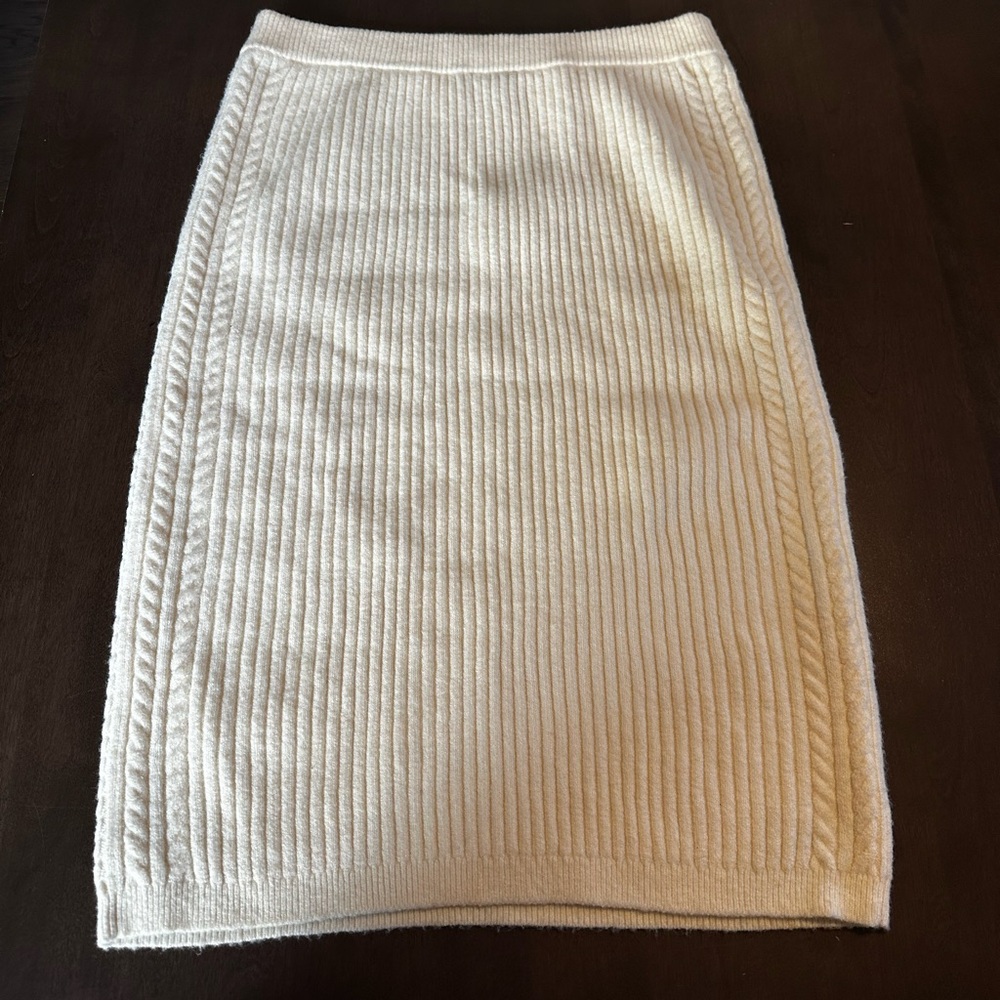 Express Cream Ribbed Sweater Pencil Skirt Size XL
